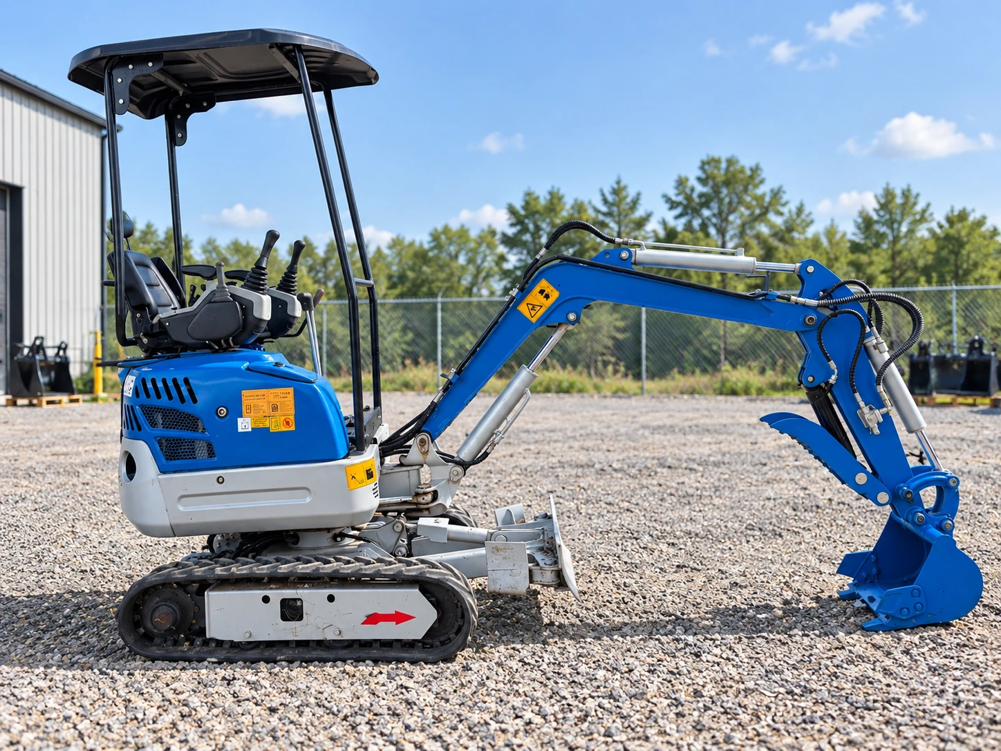 RIPPA NDI15 mini excavator front view